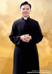 MẪU ÁO CHÙNG THÂM LINH MỤC-TU SĨ ĐẸP NHẤT