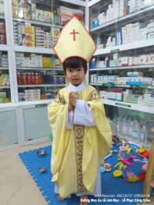 Mẫu áo lễ linh mục nhí dành cho thiếu nhi