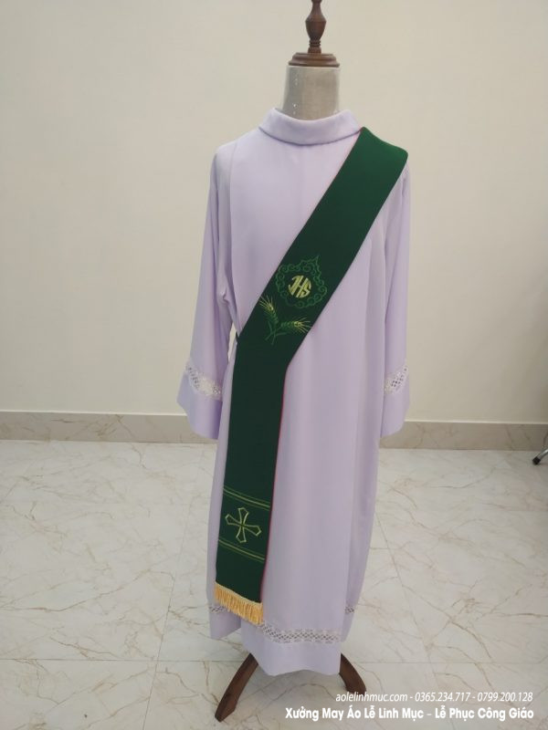 Mẫu Áo Thầy Phó Tế Đẹp Nhất