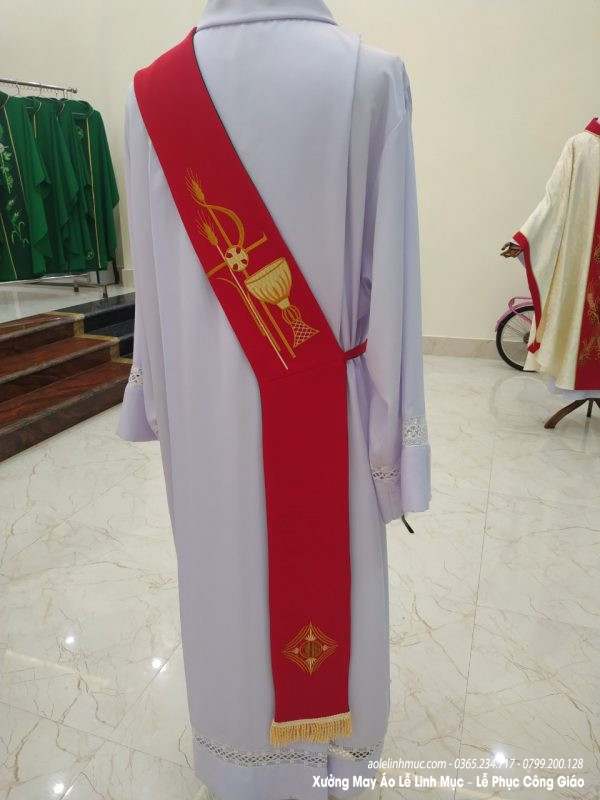 Mẫu Áo Thầy Phó Tế Đẹp Nhất